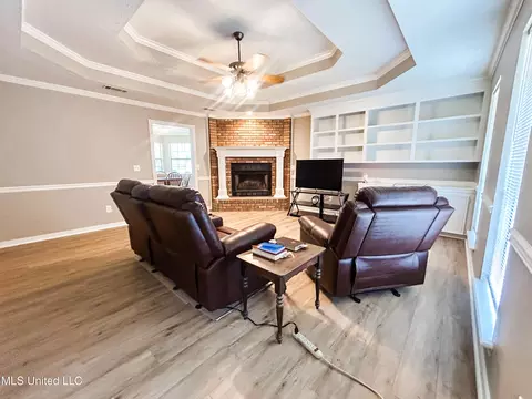 378 Siwell Meadows Dr, Byram, MS 39272 photo 9