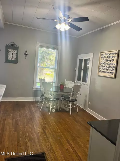 409 Coleman St, Como, MS 38619 photo 6