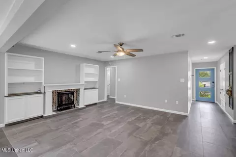 1219 Spring Dr, Long Beach, MS 39560 photo 8