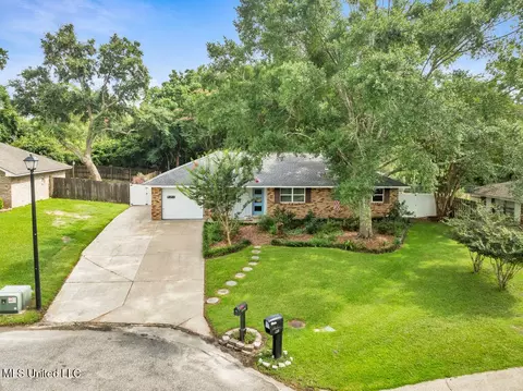 1219 Spring Dr, Long Beach, MS 39560 photo 2