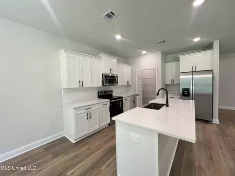 Kitchen - 13445 Crane Dr, Vancleave, MS 39565 photo 1 of 2