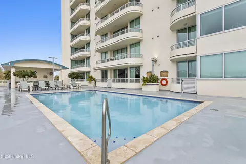 2060 Beach Blvd #102, Biloxi, MS 39531