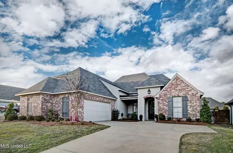 179 Grace Dr, Flowood, MS 39232