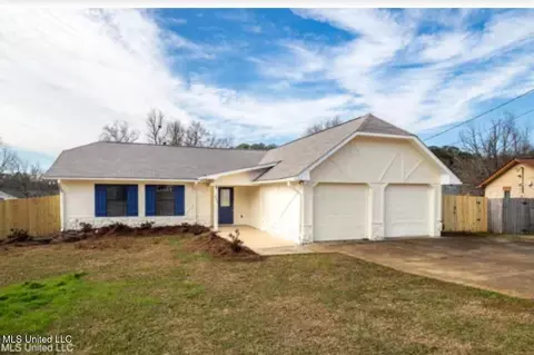 333 Gary Daniels Dr, Byram, MS 39272