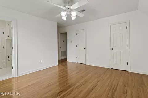 Bedroom - 13 Highland Meadows Dr, Jackson, MS 39211 photo 5 of 5