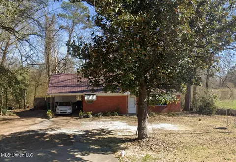 15636 N Jackson St, Durant, MS 39063