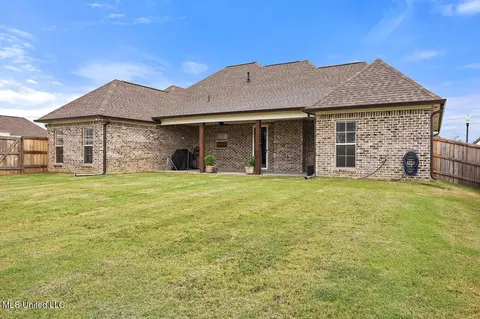 Exterior - 953 Glenwild Cir, Canton, MS 39046 photo 10 of 10