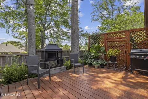 Exterior - 821 Planters Point Dr, Canton, MS 39046 photo 5 of 6