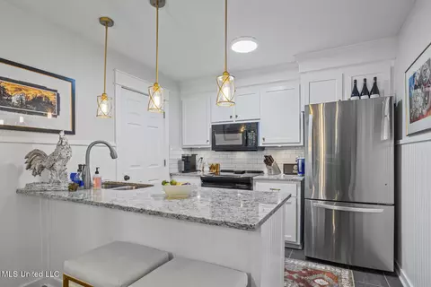 Kitchen - 821 Planters Point Dr, Canton, MS 39046 photo 1 of 4