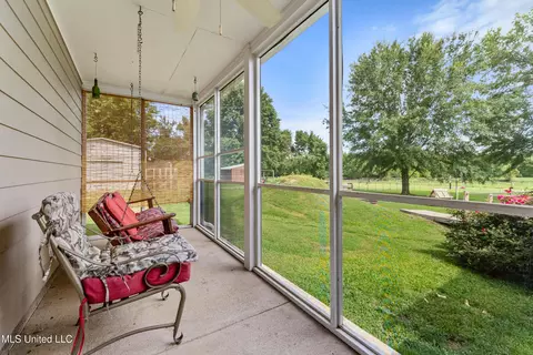 Exterior - 7623 Grass Pond Rd, Hernando, MS 38632 photo 5 of 7