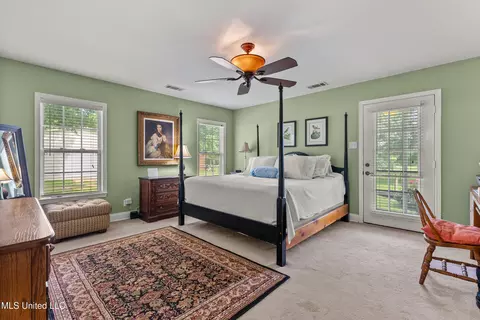 Bedroom - 7623 Grass Pond Rd, Hernando, MS 38632 photo 1 of 3