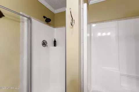 Bath - 208 E Orchard Loop #208, D'iberville, MS 39540 photo 2 of 3