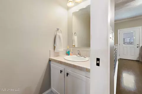 Entry Way - 208 E Orchard Loop #208, D'iberville, MS 39540 photo 2 of 2