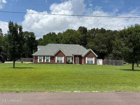 25 Dry Field Rd, Byhalia, MS 38611