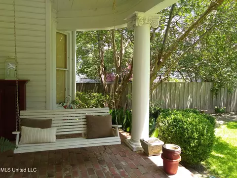 Exterior - 207 E Percy St, Indianola, MS 38751 photo 5 of 20