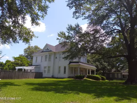 Exterior - 207 E Percy St, Indianola, MS 38751 photo 20 of 20