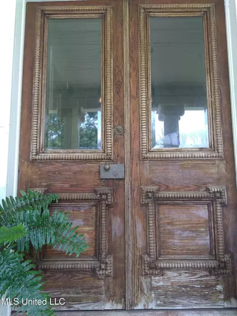 Exterior - 207 E Percy St, Indianola, MS 38751 photo 17 of 20