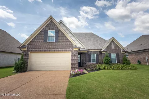 3289 Marion Ln, Southaven, MS 38672