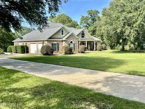 Exterior - 24000 Robert E Lee Rd, Lucedale, MS 39452 photo 3 of 14