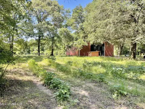 Exterior - 24000 Robert E Lee Rd, Lucedale, MS 39452 photo 10 of 14
