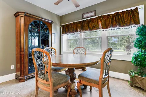 Dining - 24000 Robert E Lee Rd, Lucedale, MS 39452 photo 2 of 2