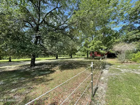 Exterior - 24000 Robert E Lee Rd, Lucedale, MS 39452 photo 12 of 14