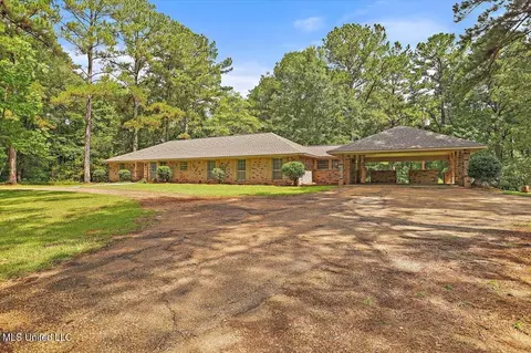 Exterior - 437 Henry Byrd Rd, Florence, MS 39073 photo 1 of 9