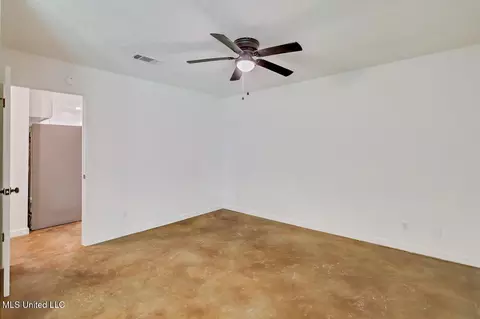 Bedroom - 437 Henry Byrd Rd, Florence, MS 39073 photo 1 of 4