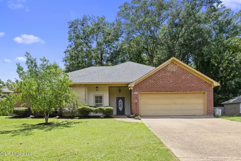 452 Pecan Cir, Brandon, MS 39042