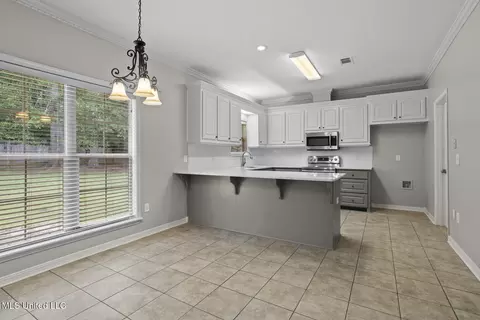 452 Pecan Cir, Brandon, MS 39042 photo 4
