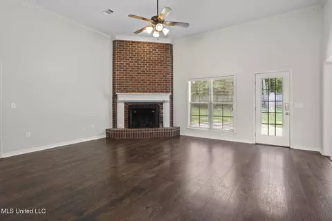 452 Pecan Cir, Brandon, MS 39042 photo 10