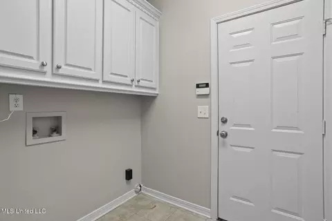 452 Pecan Cir, Brandon, MS 39042 photo 8