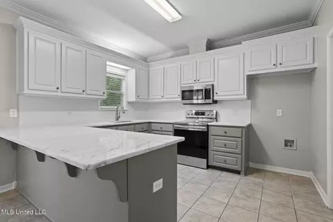 452 Pecan Cir, Brandon, MS 39042 photo 5
