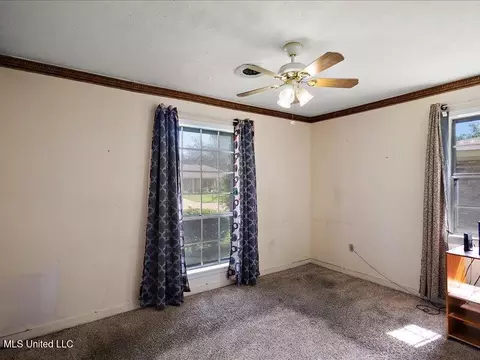 1843 Longwood Dr, Jackson, MS 39212 photo 5