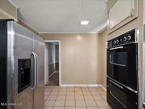 1843 Longwood Dr, Jackson, MS 39212 photo 11