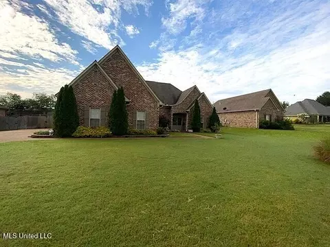 771 Robertson Way, Hernando, MS 38632 photo 2