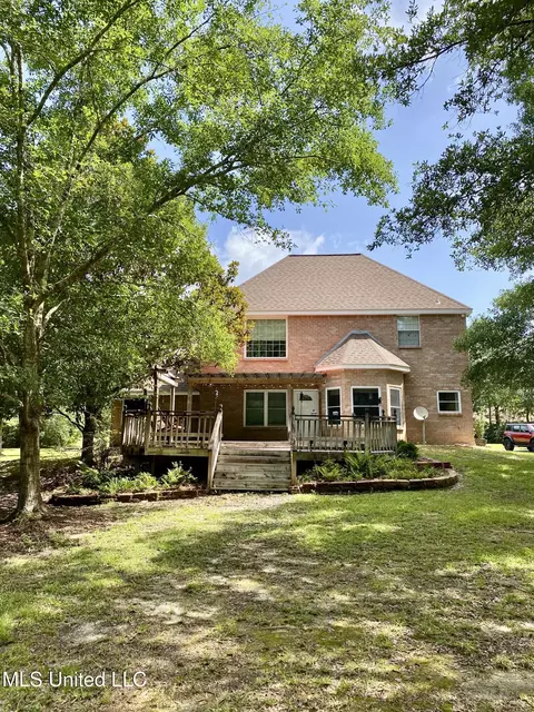4 Nottoway Drive Dr, Picayune, MS 39466 photo 5