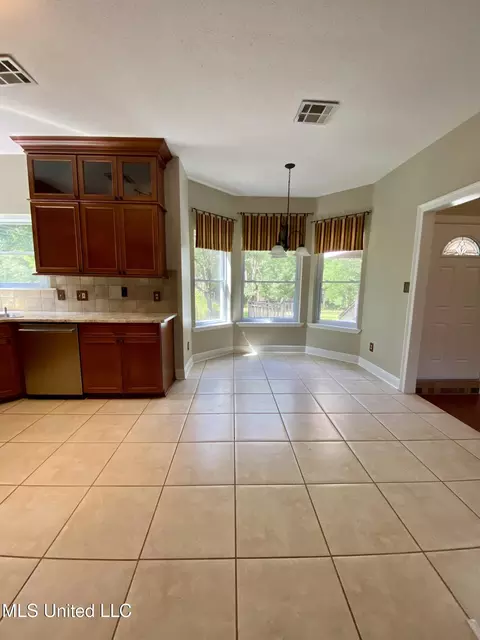 4 Nottoway Drive Dr, Picayune, MS 39466 photo 13