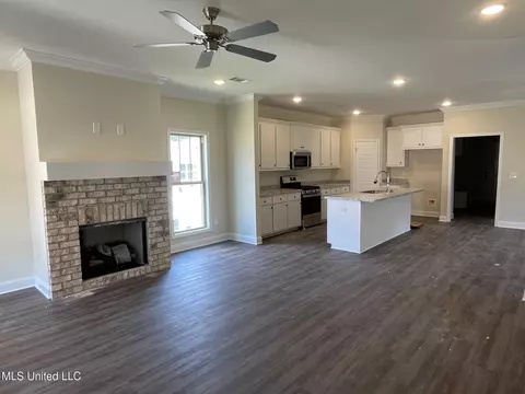 110 Hyde Park Cv, Brandon, MS 39042 photo 2