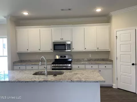 110 Hyde Park Cv, Brandon, MS 39042 photo 3