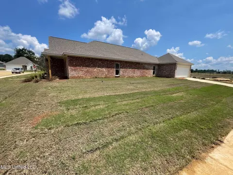 Exterior - 409 Hyde Park Cv, Brandon, MS 39042 photo 2 of 2