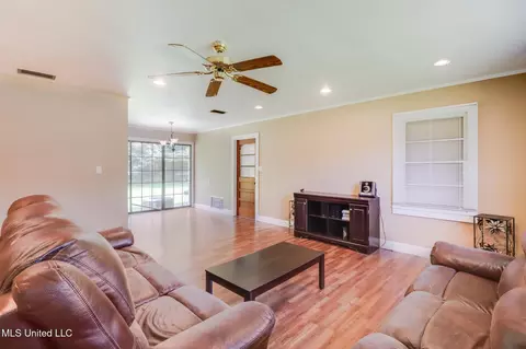 603 James Ave, Wiggins, MS 39577 photo 4