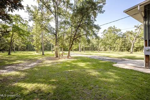 Exterior - 10296 Road 252, Biloxi, MS 39532 photo 14 of 34