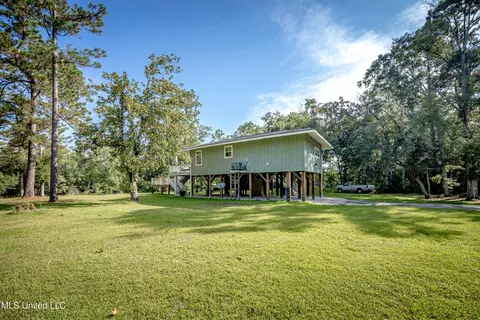 Exterior - 10296 Road 252, Biloxi, MS 39532 photo 5 of 34