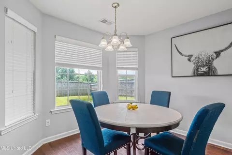 Dining - 275 Magnolia Gardens Dr, Hernando, MS 38632 photo 1 of 1