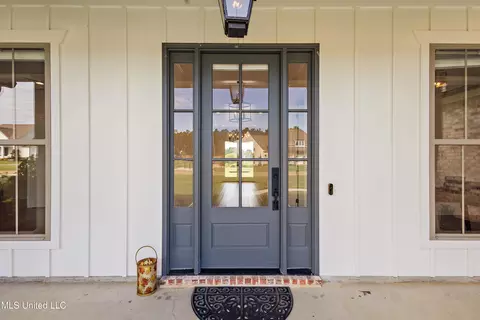 Entry Way - 122 Anchor Ln, Brandon, MS 39047 photo 1 of 5