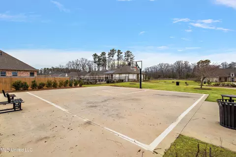 Exterior - 122 Anchor Ln, Brandon, MS 39047 photo 4 of 4