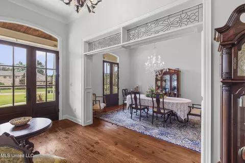 Dining - 106 Wethersfield Dr, Madison, MS 39110 photo 2 of 6