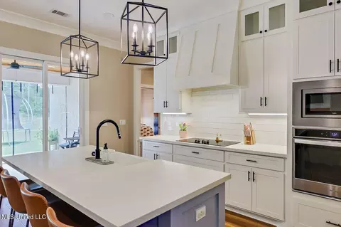 Kitchen - 475 Saint Johns Rd, Braxton, MS 39044 photo 1 of 4