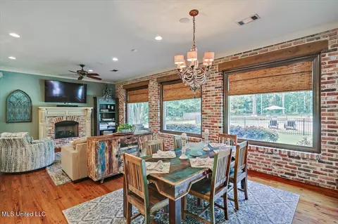 Dining - 715 Westerly Dr, Brandon, MS 39042 photo 1 of 4